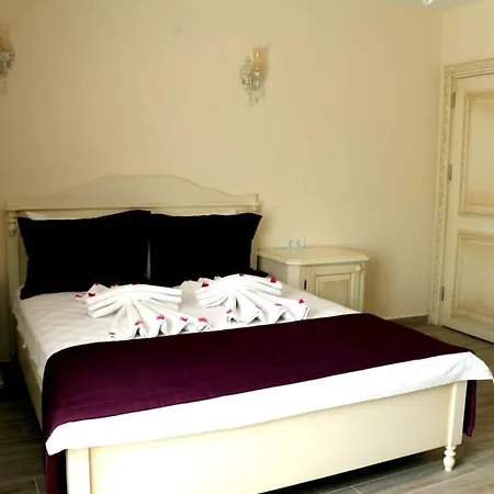 Dantella Vila Marmaris