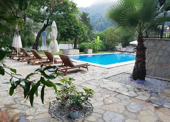 Dantella Villa *
