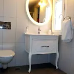Dantella Villa *